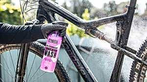 Muc-Off High Performance Waterless Wash 750 ml. Susuz Yıkama Spreyi