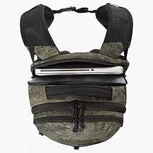 The North Face Borealis 28L Laptop Sırt Çantası Siyah / Kamuflaj